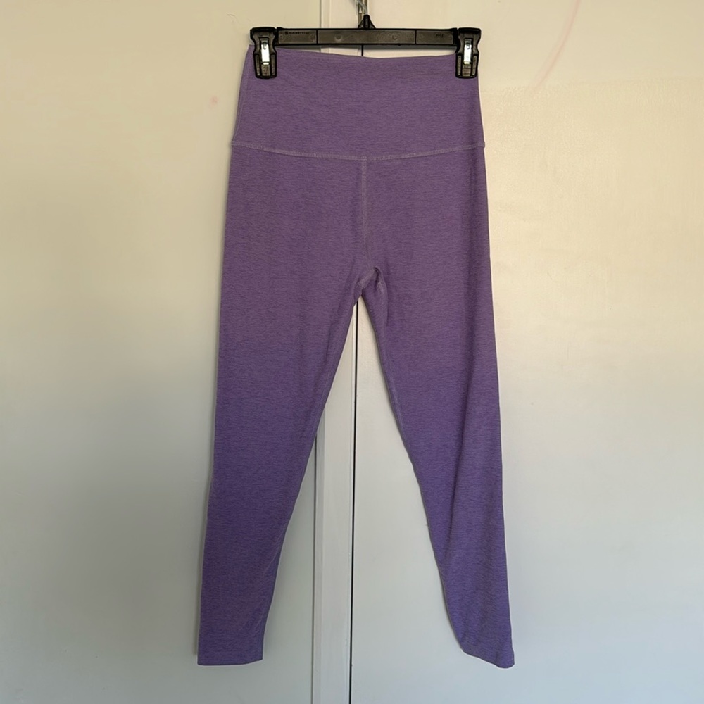 Beyond Yoga Lavender 7/8 leggings